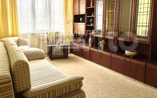 квартира г Астрахань ул Яблочкова 42 фото 1