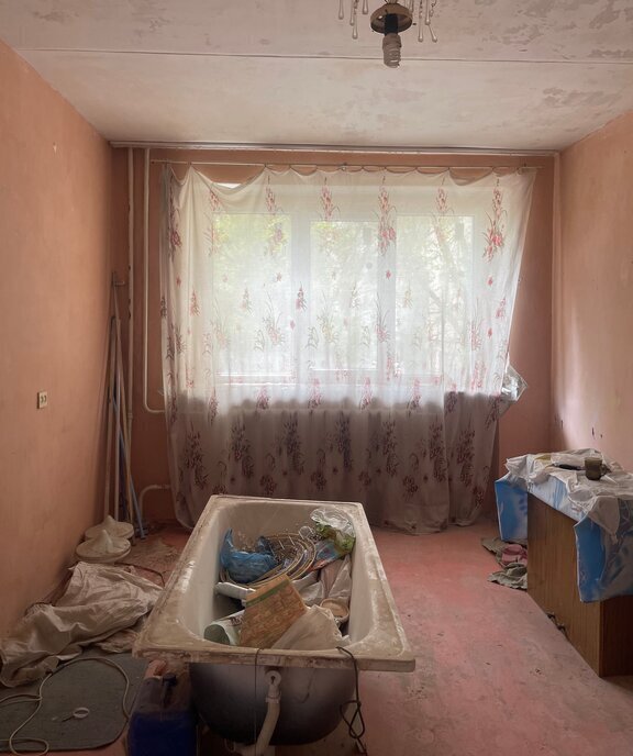 квартира г Волгоград мкр Ангарский ул им. Калеганова 9 фото 3