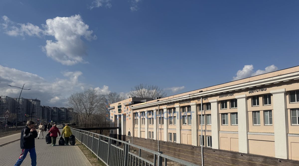 торговое помещение г Нижний Новгород Стрелка ул Сибирская фото 3