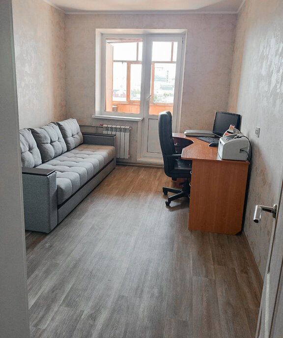 квартира г Саратов р-н Волжский ул Кузнечная 2/12 фото 3