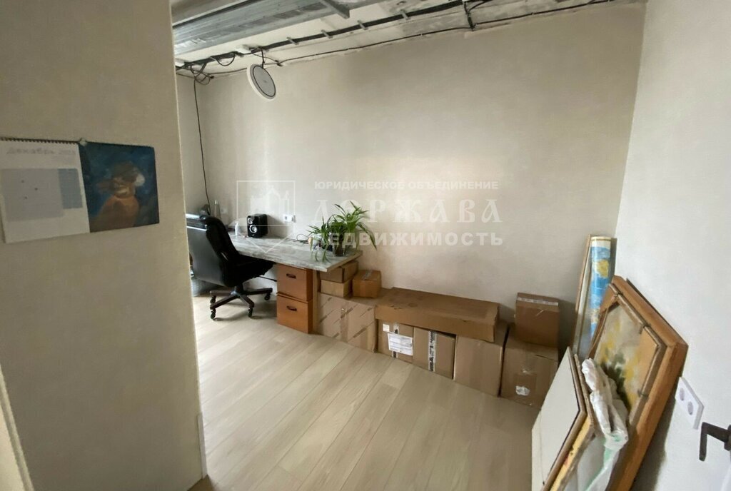 квартира г Кемерово р-н Центральный ул Красная 10б фото 8