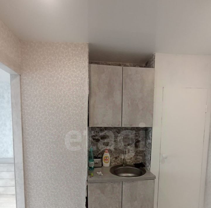 квартира г Новокузнецк р-н Заводской ул Микрорайон 13 9 фото 2