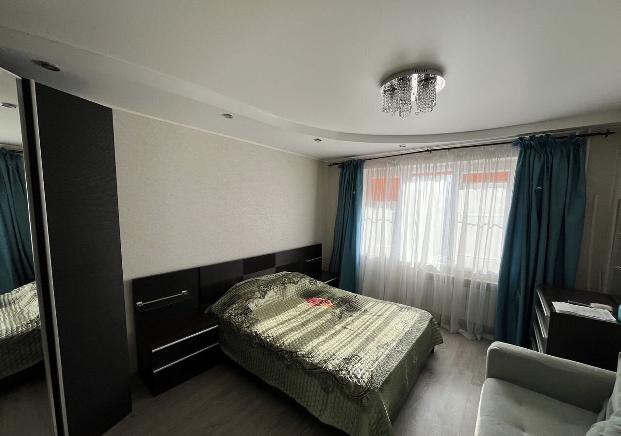 квартира г Саратов р-н Кировский Солнечный 2 ул им Батавина П.Ф. 13 фото 4