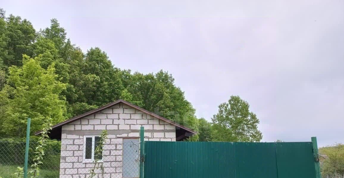 дом г Горячий Ключ п Октябрьский фото 3