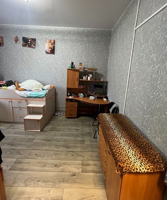 комната г Омск п Чкаловский ул Пархоменко 6 Октябрьский АО фото 7