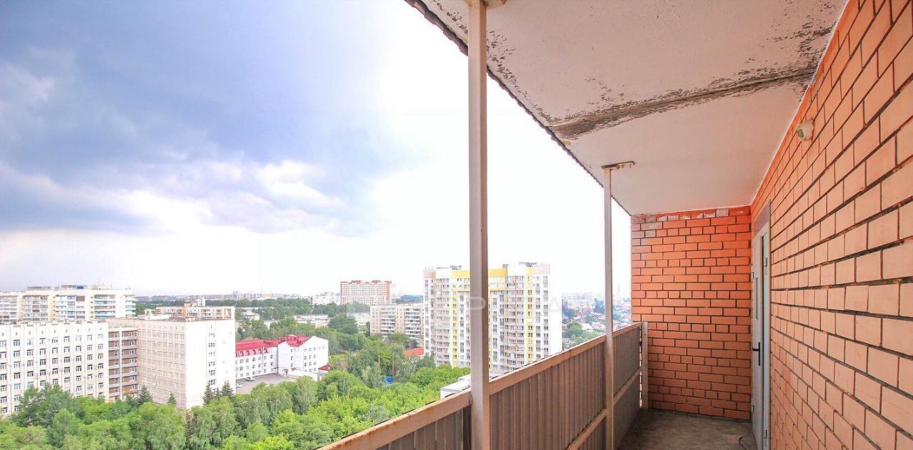 квартира г Барнаул р-н Ленинский ул Малахова 44 фото 36