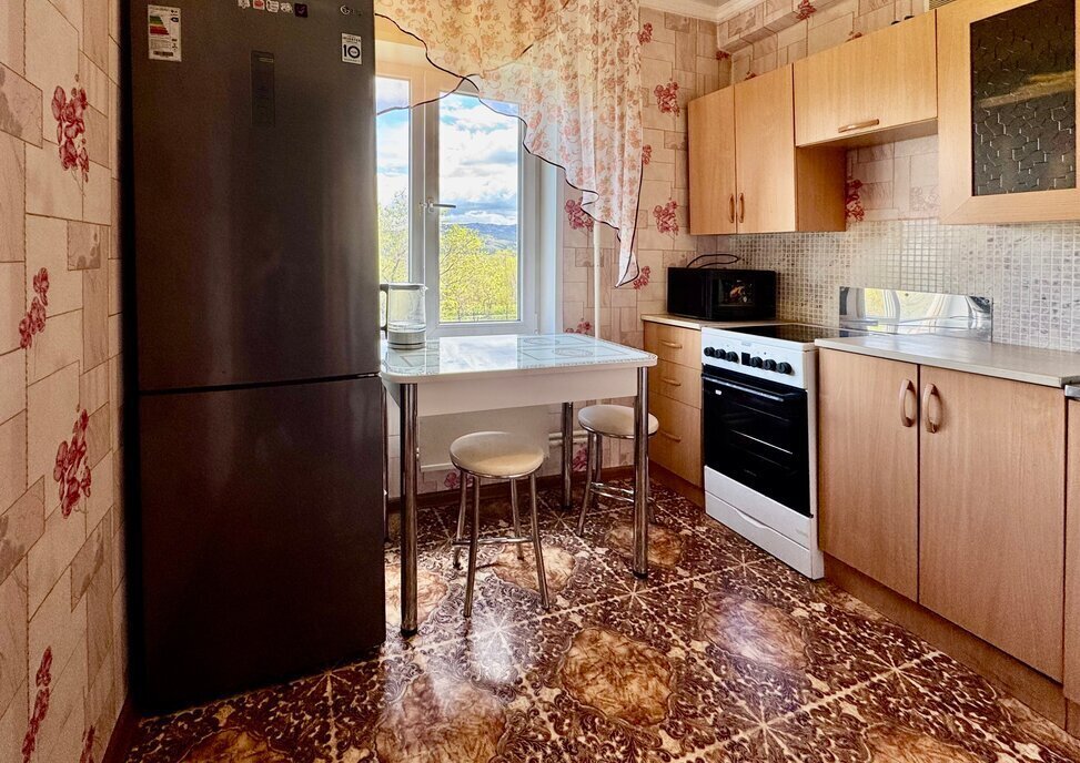 квартира г Саяногорск мкр Енисейский 5/6 фото 18