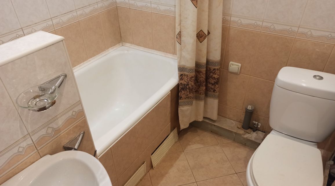 квартира г Омск р-н Кировский ул Конева 32 фото 10