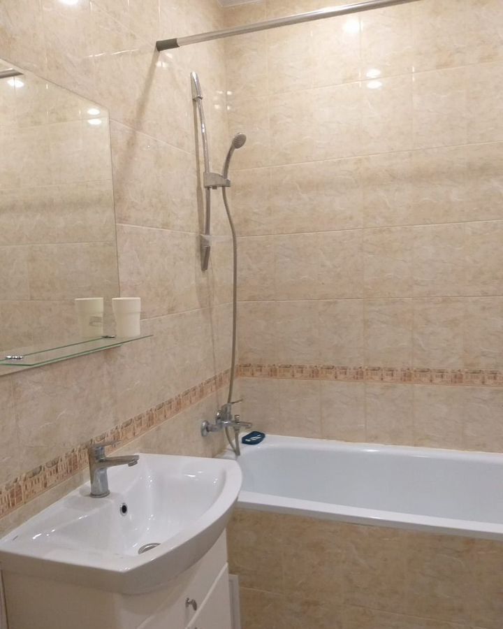 квартира г Краснодар р-н Прикубанский ул Кореновская 2к/2 фото 3