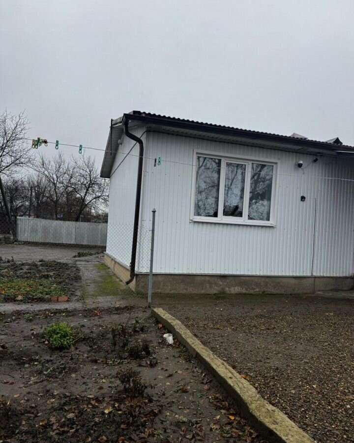 дом р-н Новокубанский г Новокубанск ул Гранитная 3 Новокубанское городское поселение фото 2