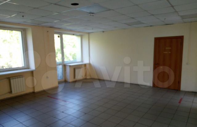 торговое помещение г Омск р-н Октябрьский ул Кирова 47а фото 5