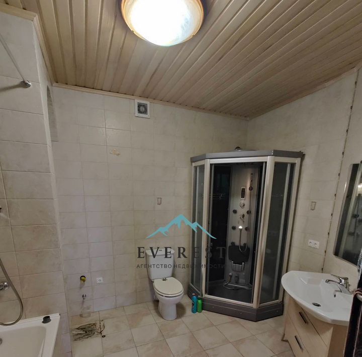 квартира г Омск р-н Центральный ул Тарская 13б фото 18