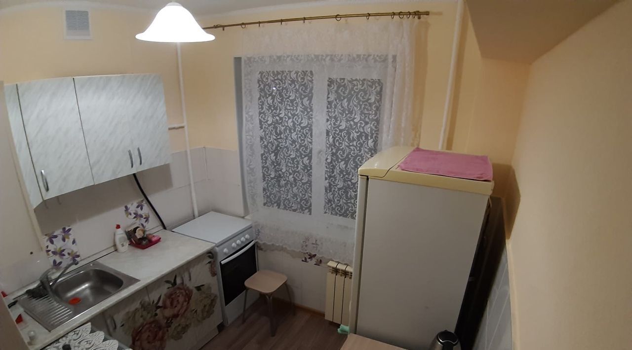 квартира г Омск р-н Кировский ул Ватутина 7б фото 7