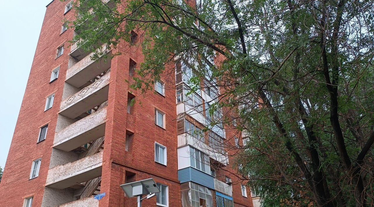 квартира г Омск р-н Ленинский Порт-Артур ул 2-я Трамвайная 27 фото 1
