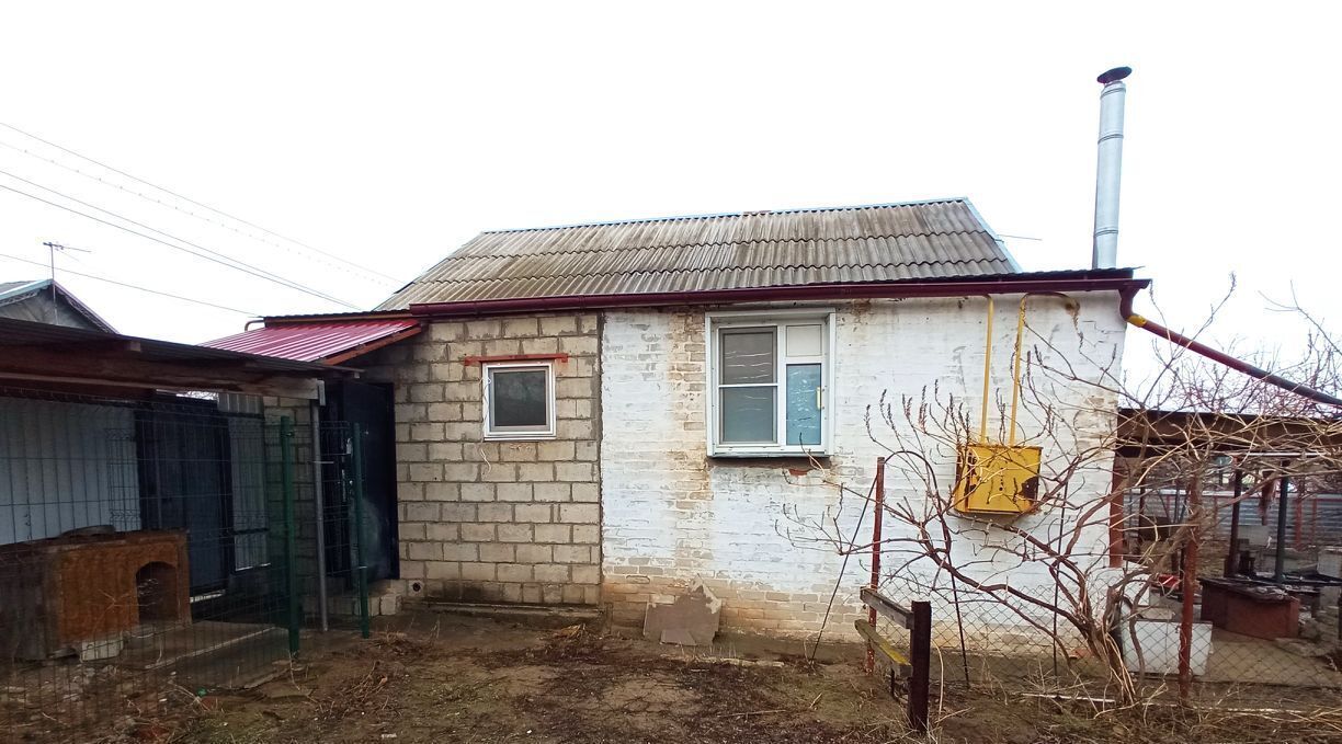 дом г Волгоград р-н Кировский ул им. генерала Доватора 23 фото 2