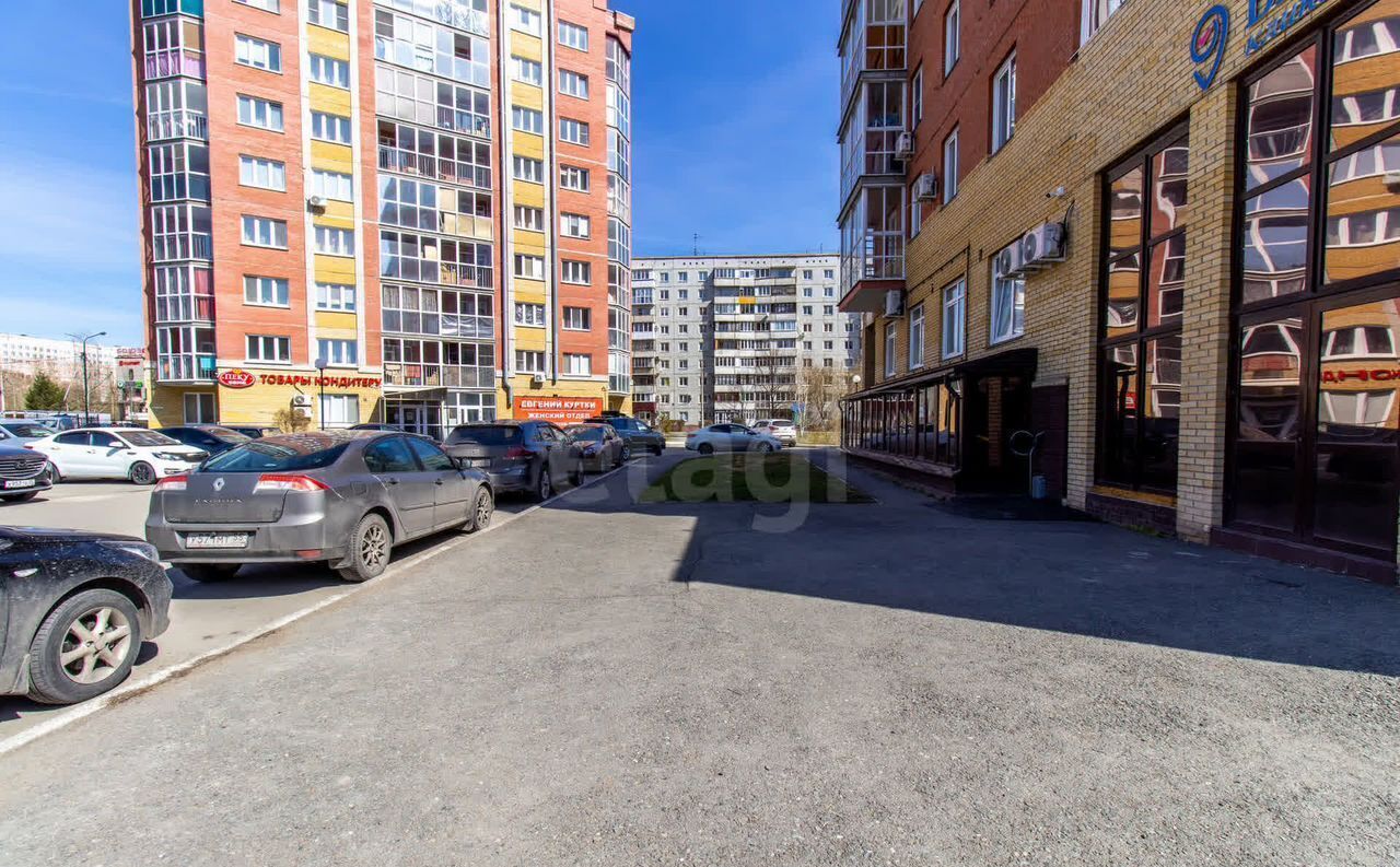 свободного назначения г Омск р-н Кировский пр-кт Комарова 14к/1 фото 37