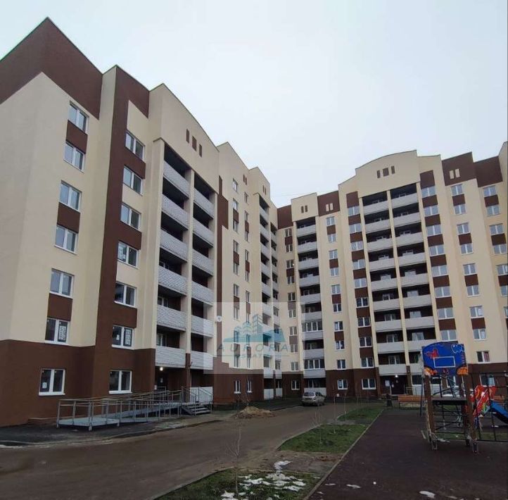 квартира г Саратов р-н Заводской проезд Ново-Крекингский 6а фото 1