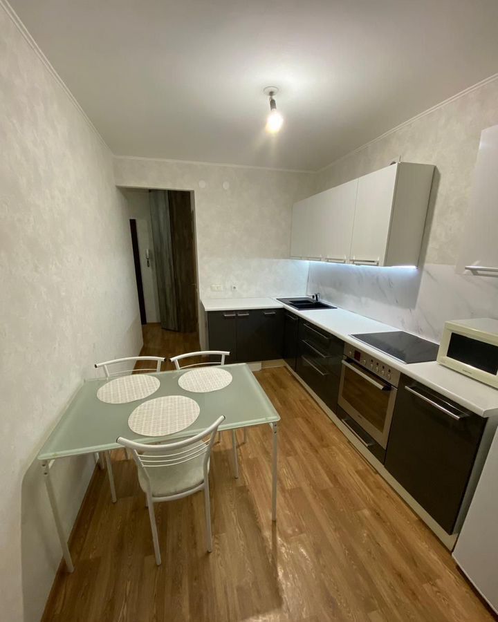квартира г Красноярск р-н Кировский ул Семафорная 311 фото 1
