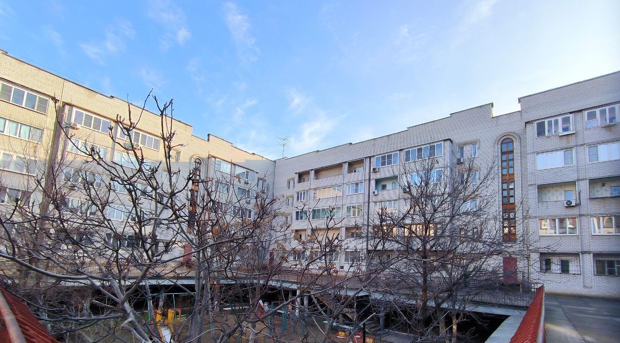 квартира г Астрахань р-н Кировский ул Бориса Алексеева 61к/1 фото 26