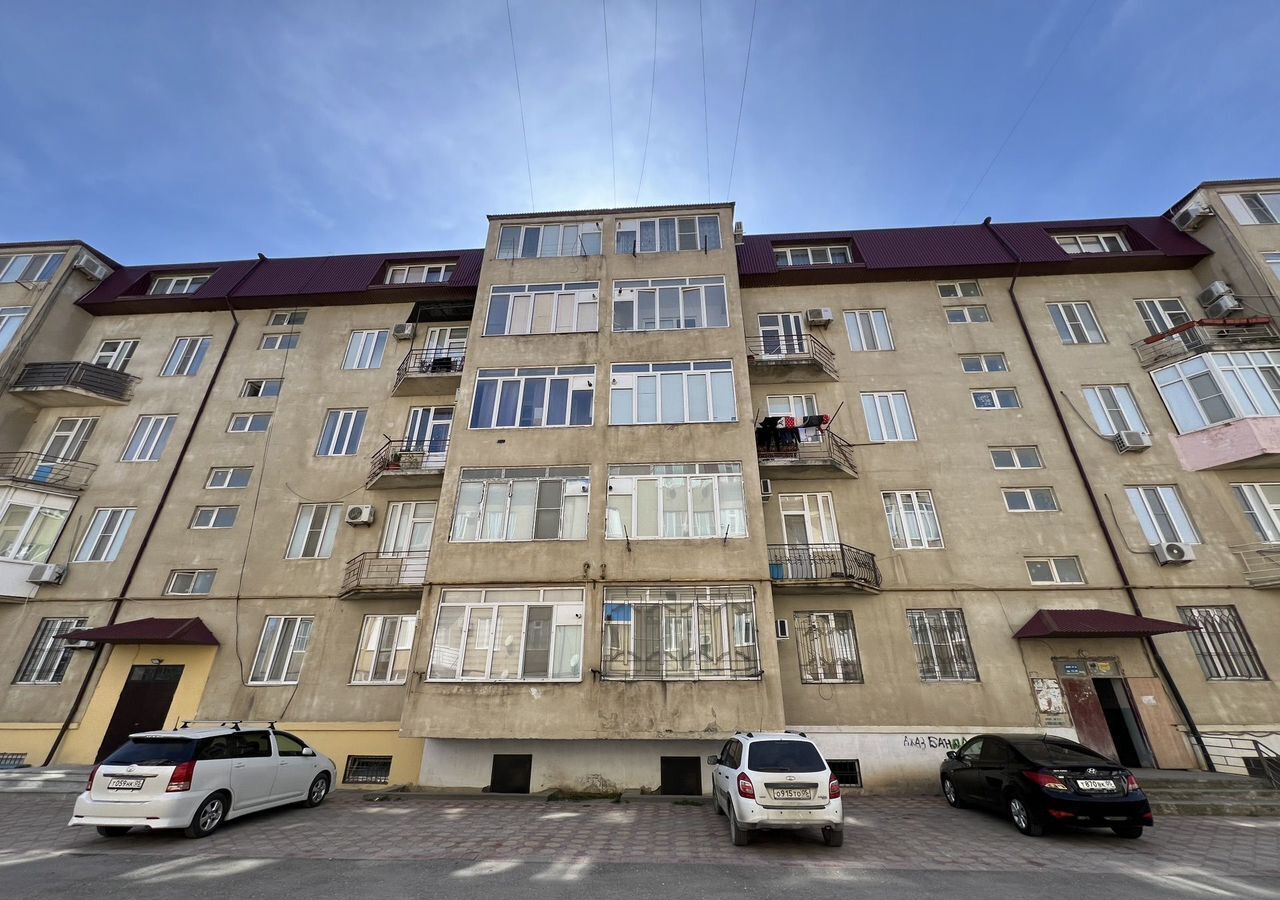 квартира г Каспийск ул Гамзата Цадасы 37б фото 28