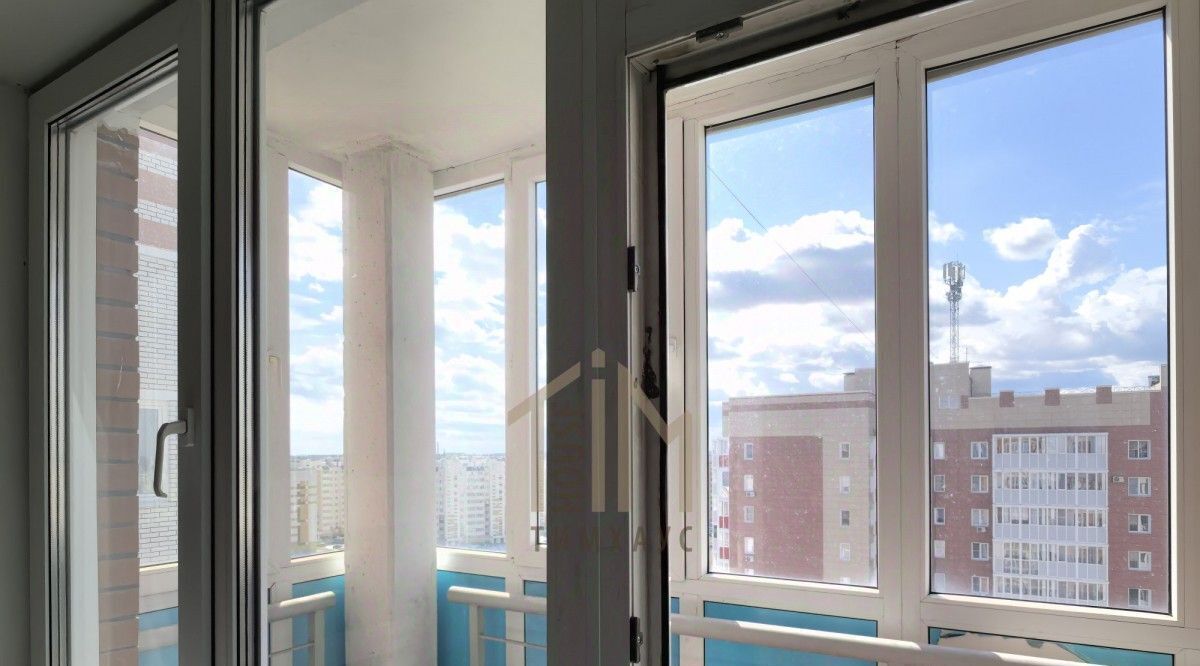 квартира г Омск р-н Центральный ул 21-я Амурская 25к/1 фото 12