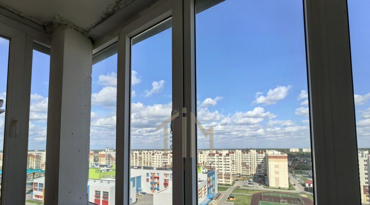 квартира г Омск р-н Центральный ул 21-я Амурская 25к/1 фото 18