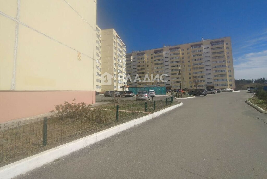 квартира г Брянск р-н Фокинский пр-кт Московский 162 фото 5