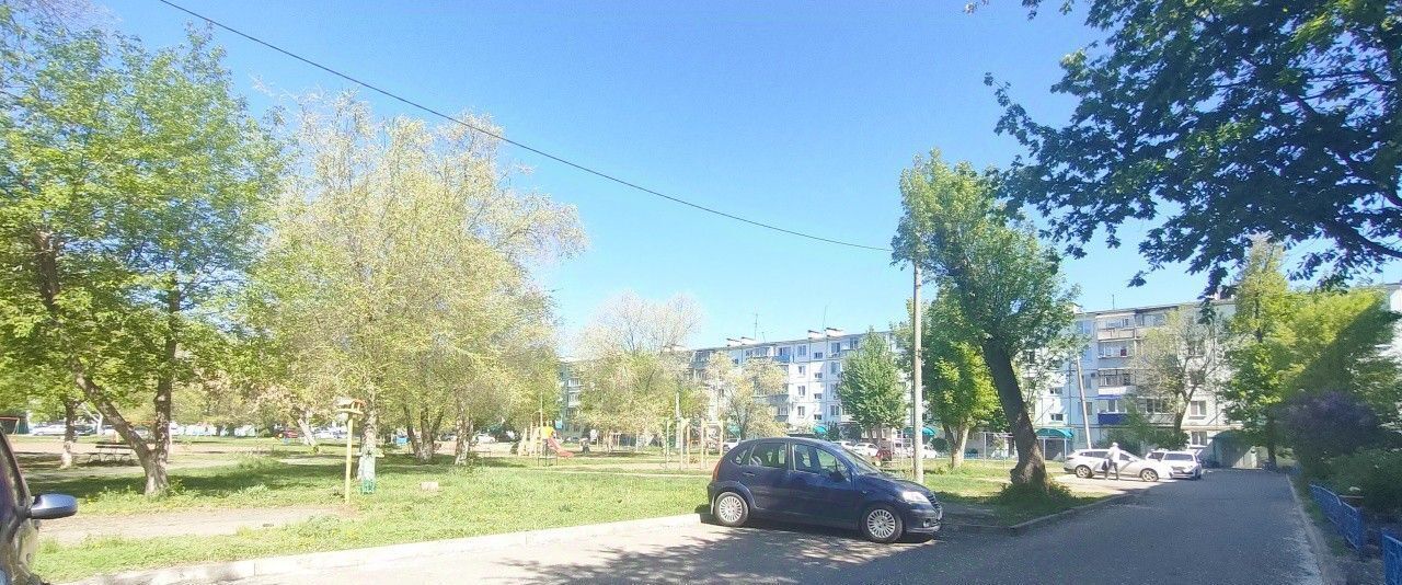 квартира г Оренбург р-н Дзержинский ул Космическая 1 фото 2