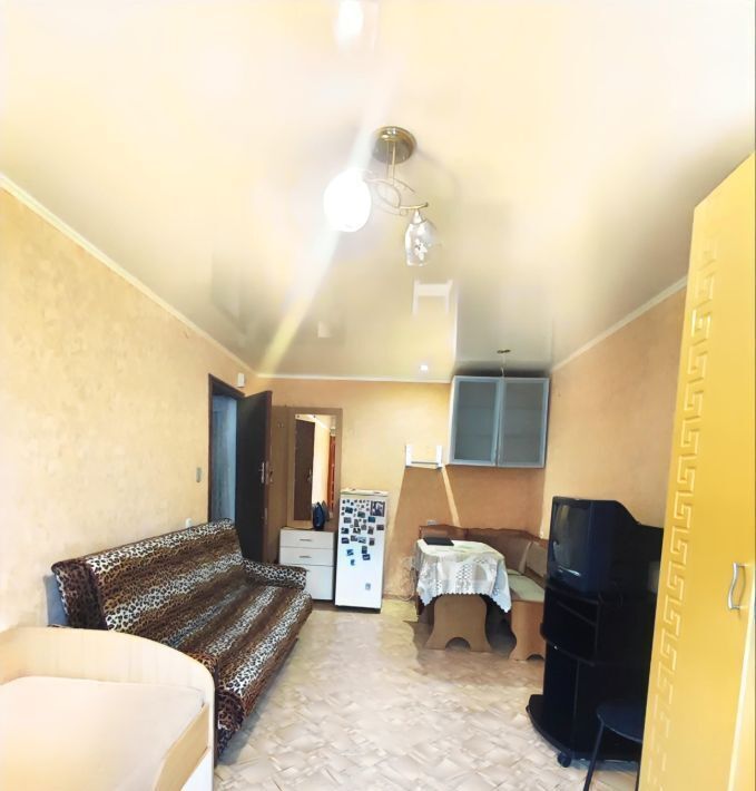 комната г Саратов р-н Кировский ул им Осипова В.И. 18а фото 3