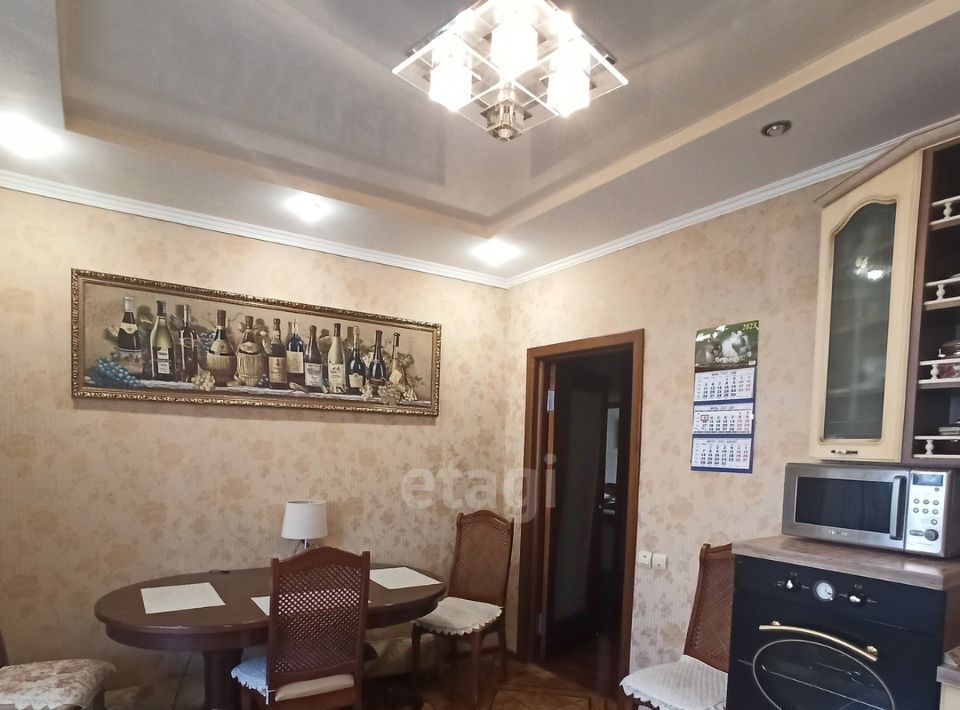 квартира р-н Ейский г Ейск ул Коммунистическая фото 2
