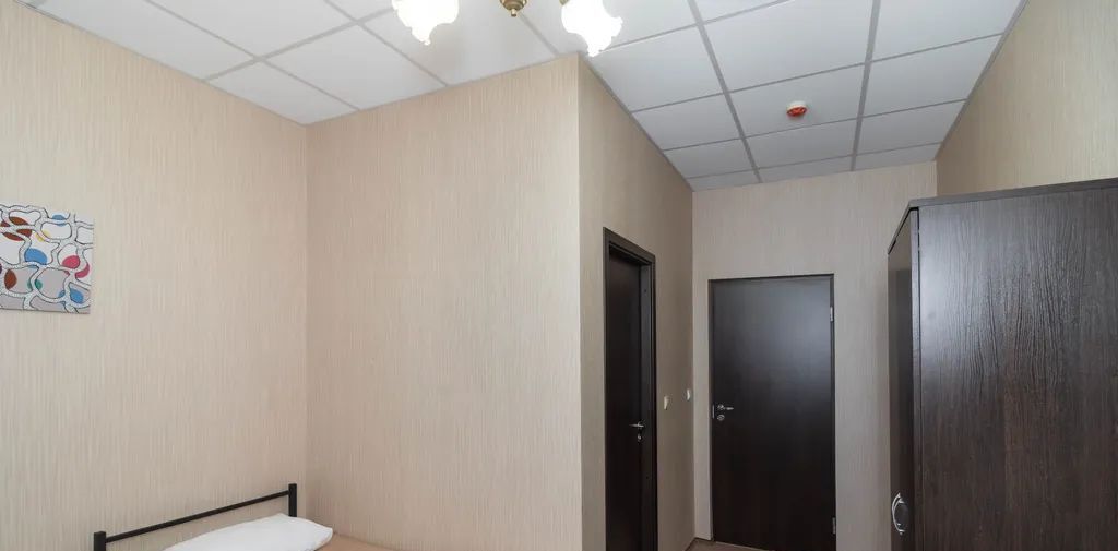 комната г Ханты-Мансийск ул Энтузиастов 14 фото 2