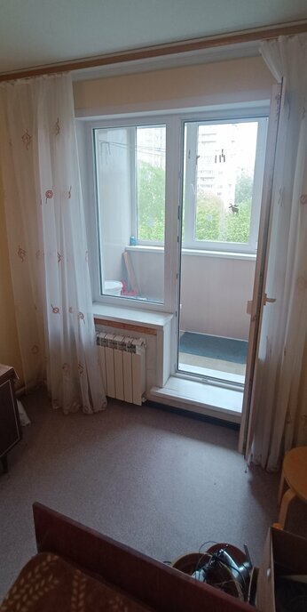 квартира г Тольятти р-н Автозаводский 2 квартал ул Революционная 18 фото 11