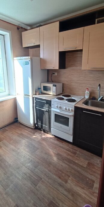 квартира г Тольятти р-н Автозаводский 2 квартал ул Революционная 18 фото 7