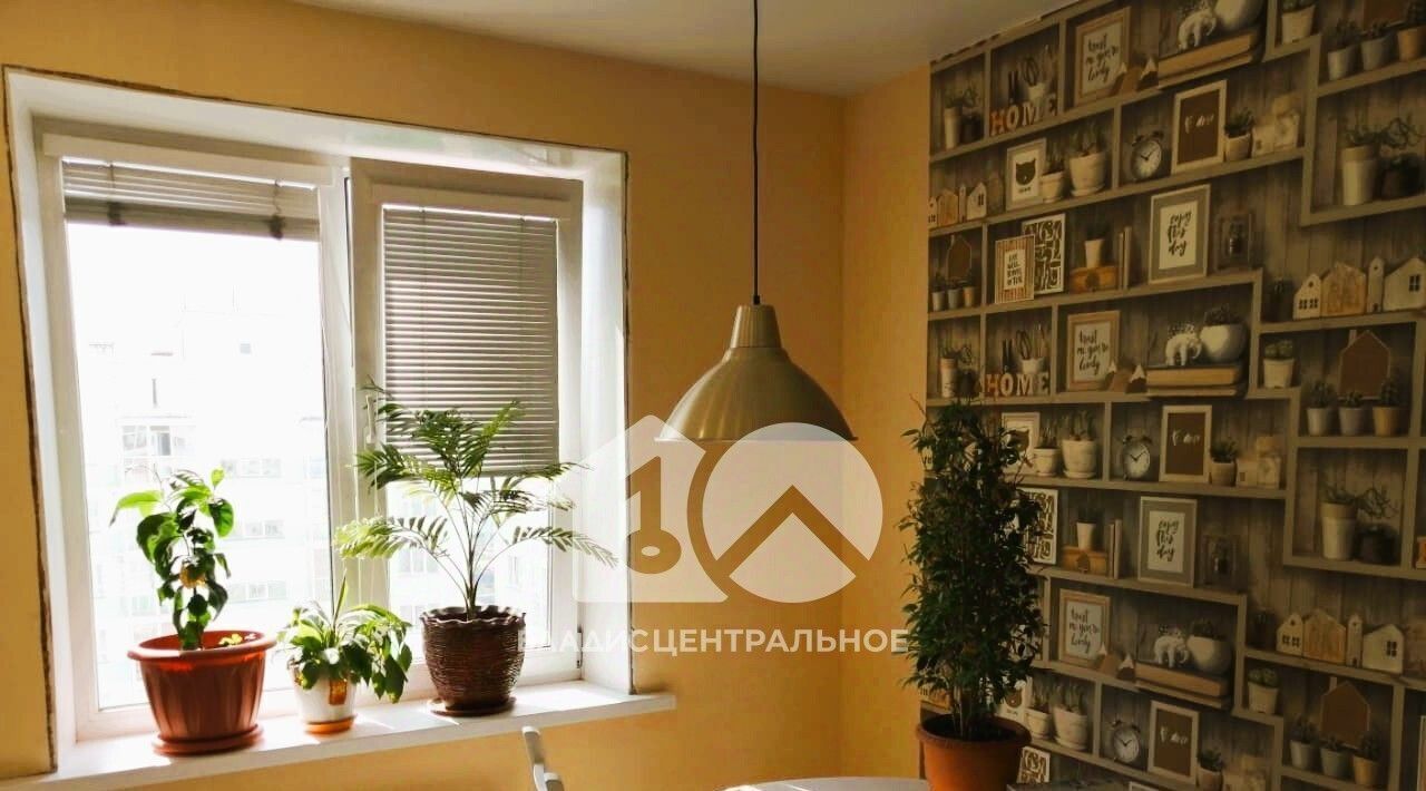 квартира г Новосибирск р-н Октябрьский Золотая Нива ул Виталия Потылицына 11 Плющихинский фото 1