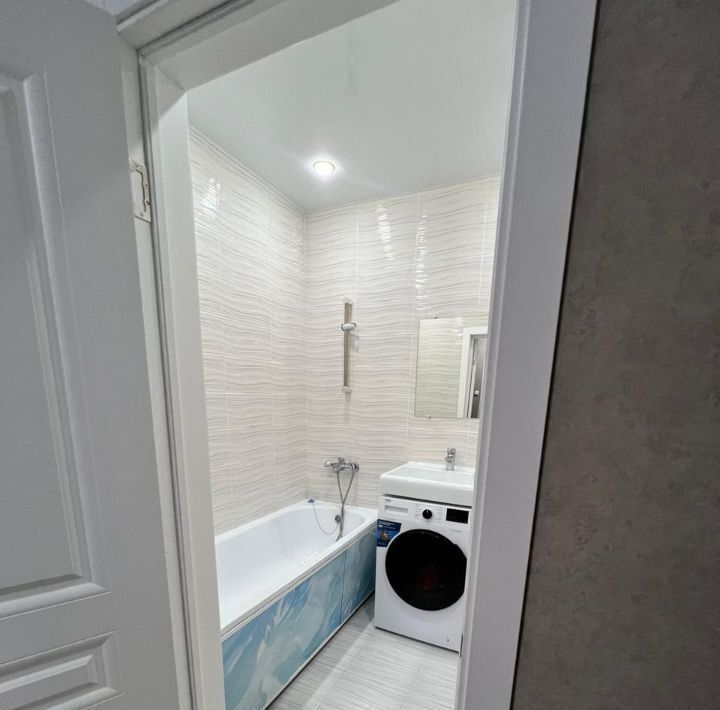 квартира г Тольятти р-н Автозаводский 4 квартал б-р Курчатова 7а 4-й кв-л фото 4