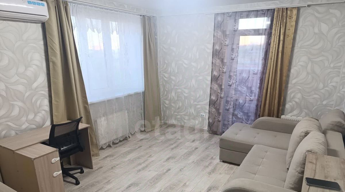 квартира г Омск р-н Кировский б-р Архитекторов 1г фото 4