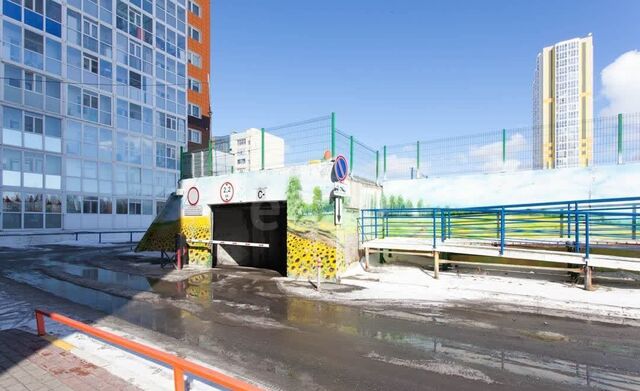 машиноместо р-н Восточный ул Мелик-Карамова 40/2 Тюменская обл. фото