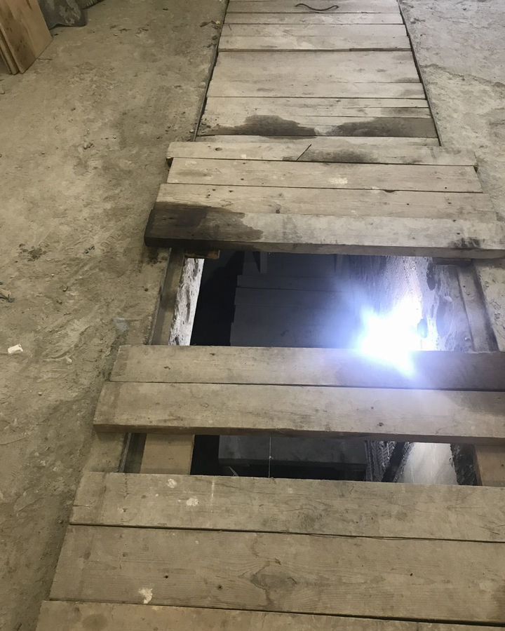 гараж р-н Ейский г Ейск ул Горького 27 фото 1