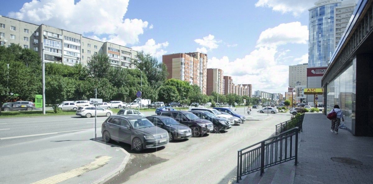 квартира г Тюмень р-н Центральный ул 50 лет Октября 4 фото 34