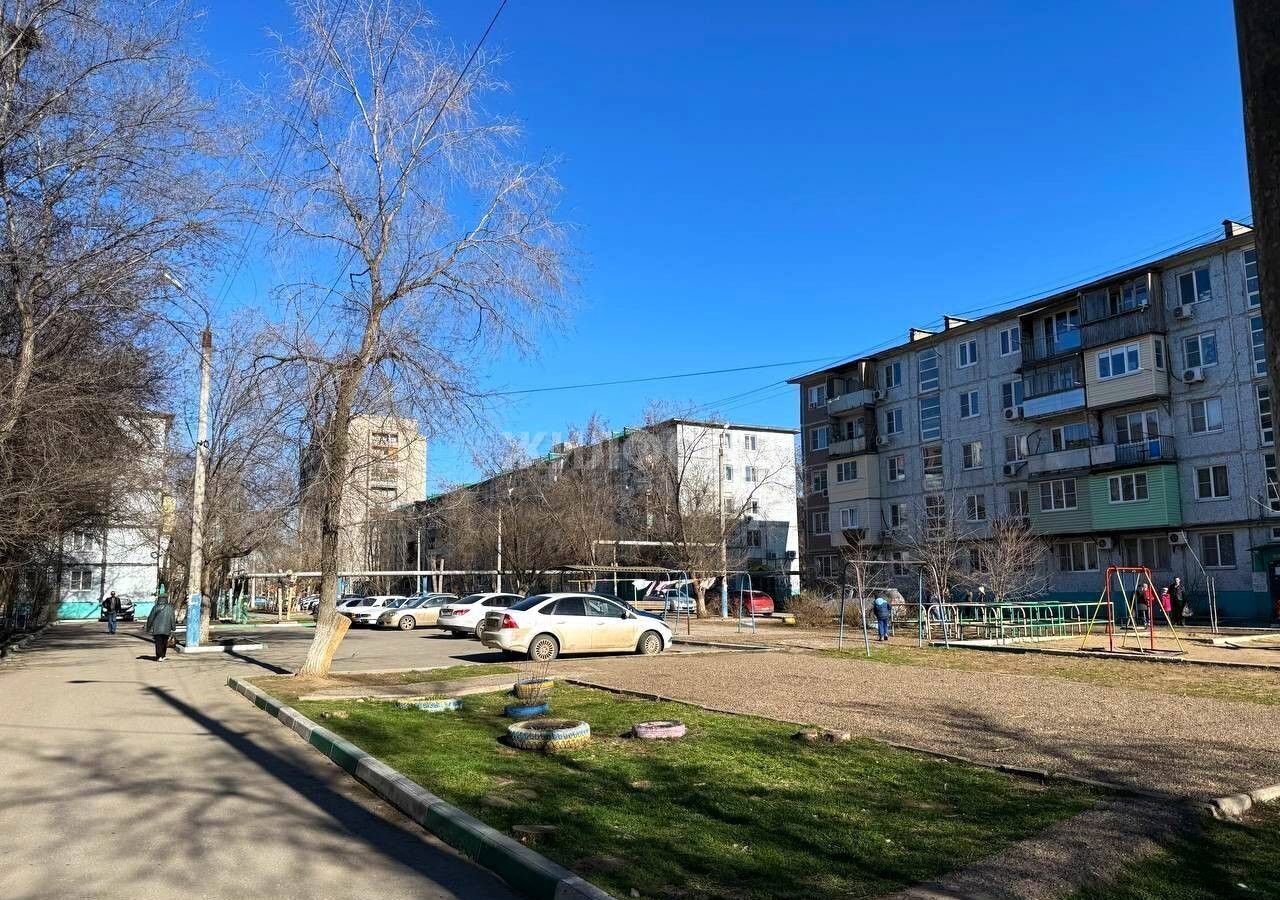 квартира г Астрахань р-н Советский ул Михаила Луконина 10 фото 14