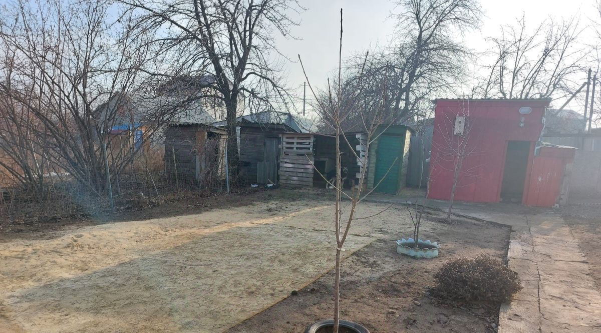 дом г Волгоград р-н Тракторозаводский ул Латошинская фото 21
