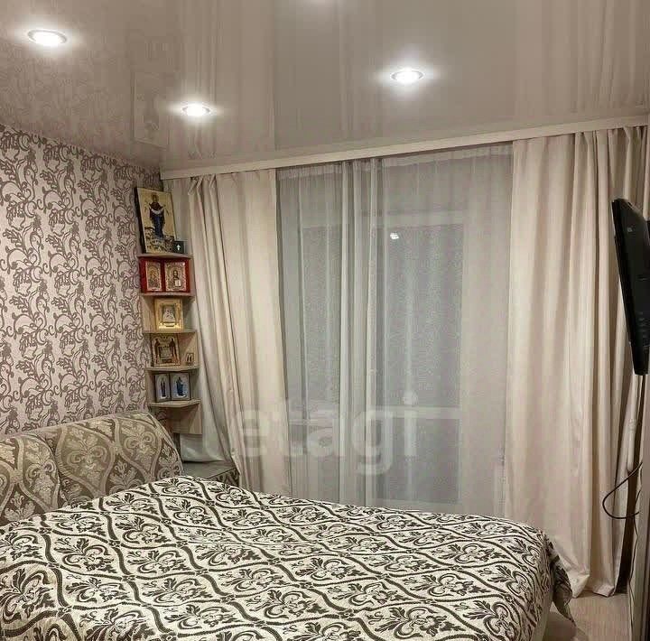 квартира г Екатеринбург р-н Орджоникидзевский ул Стачек 59 Проспект Космонавтов фото 1