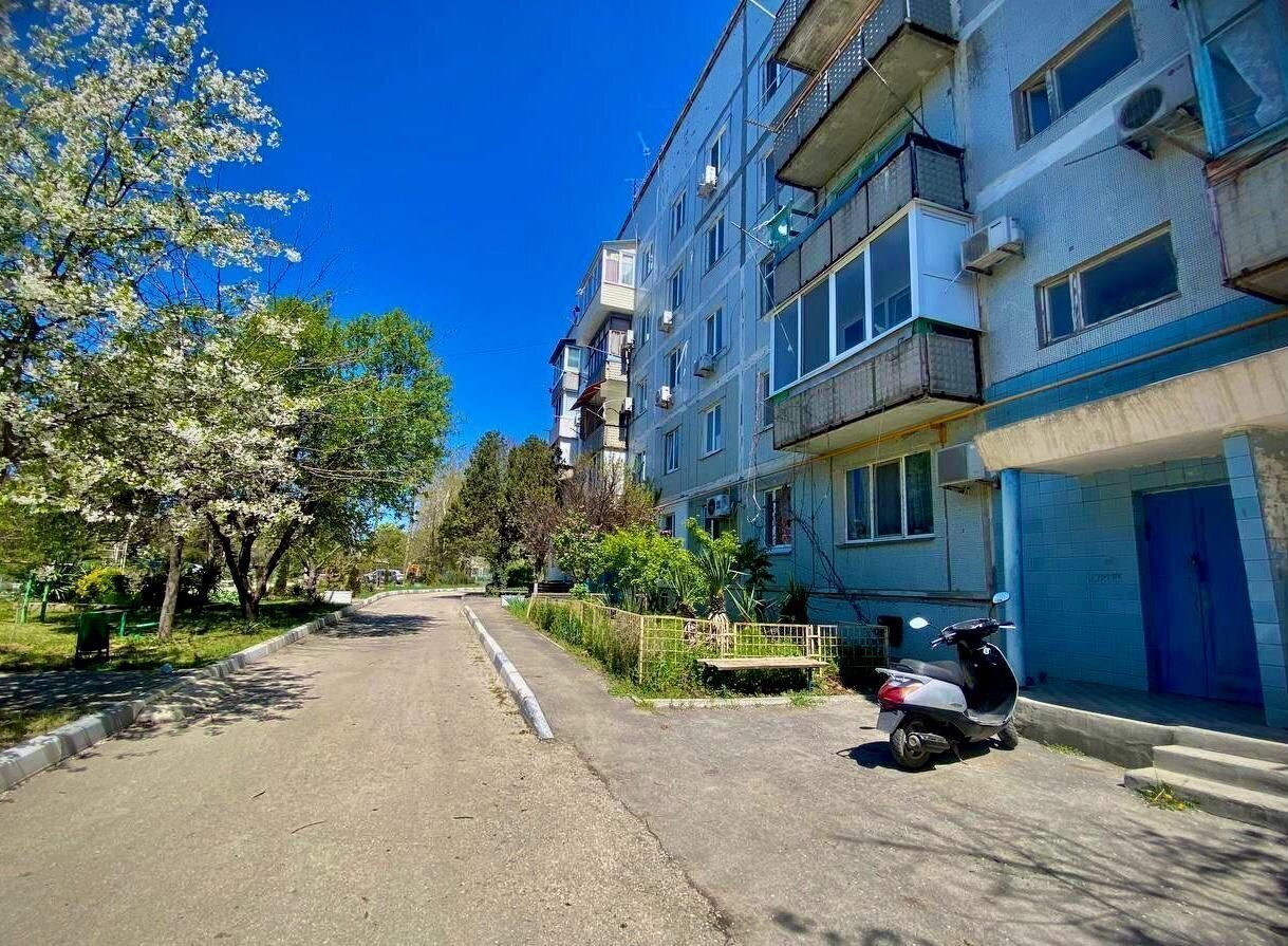 квартира г Севастополь п Кача ул Авиаторов 30 р-н Нахимовский Качинский муниципальный округ, Крым фото 1