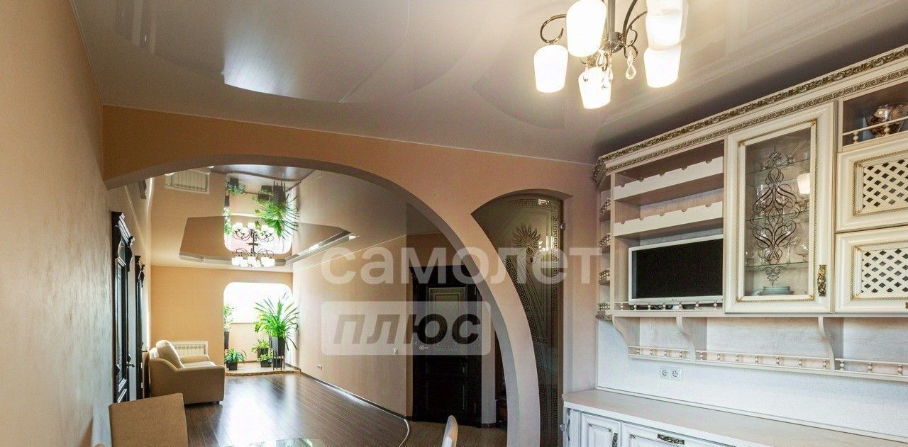 квартира г Омск р-н Кировский пр-кт Комарова 16 фото 2
