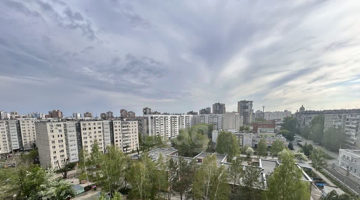 квартира г Челябинск р-н Калининский ул 40-летия Победы 28а фото 11