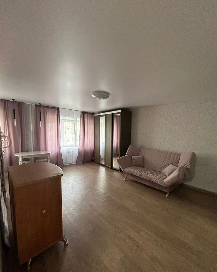 квартира г Горно-Алтайск пр-кт Коммунистический 2 фото 1