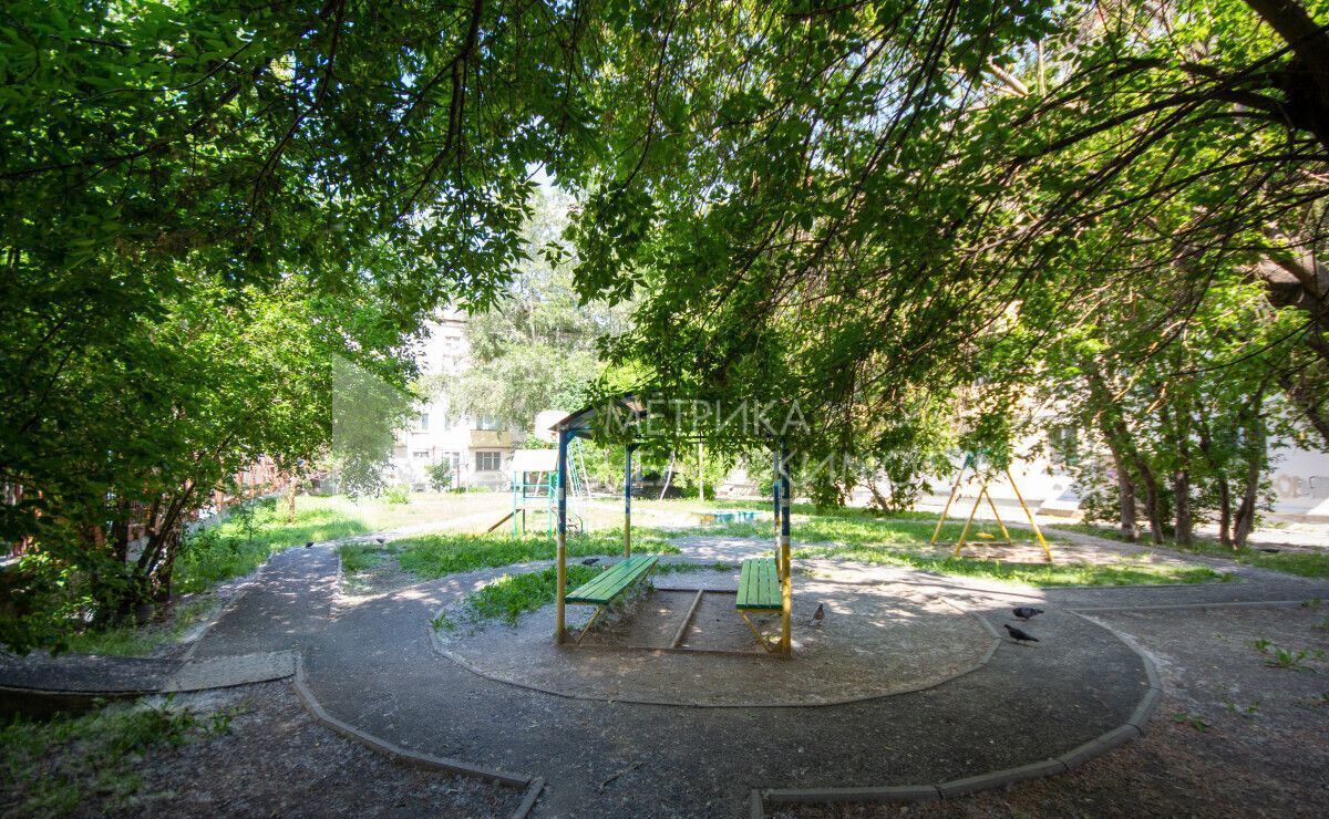 квартира г Тюмень р-н Ленинский ул Мельникайте 96 фото 32