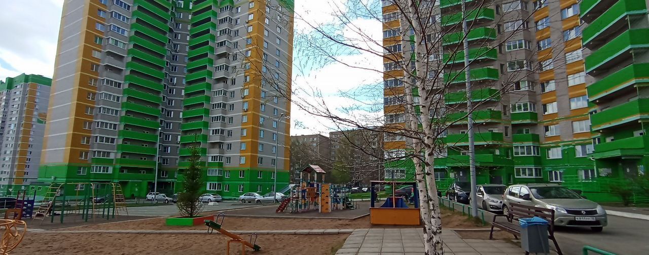 квартира г Ижевск р-н Устиновский ул им Татьяны Барамзиной 3 фото 1