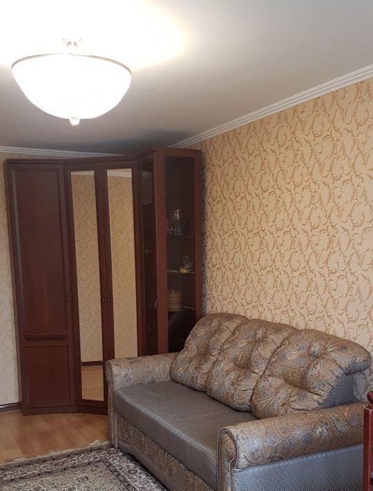 квартира г Омск п Чкаловский р-н Октябрьский ул Петра Осминина 26 фото 3