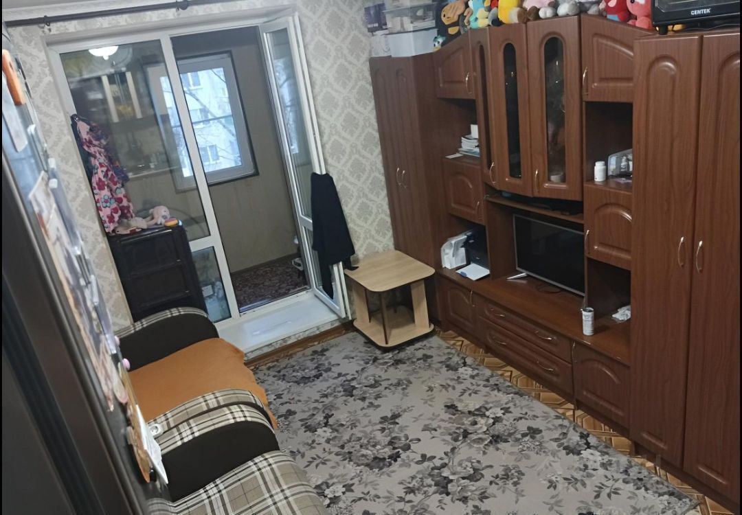 комната г Омск р-н Кировский ул Авиагородок 34 фото 1
